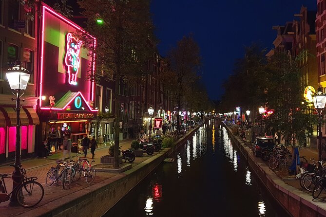 Red Light District Tour by Locals, Small Group (approx 4) - The Fruit-Alternative Bar Stop: A Funny Doorway Into How Amsterdam Works