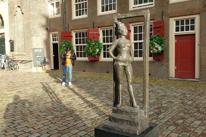 Red Light District Tour by Locals, Small Group (approx 4) - The Loo Stop: Yes, It’s Silly. Yes, It’s Useful.