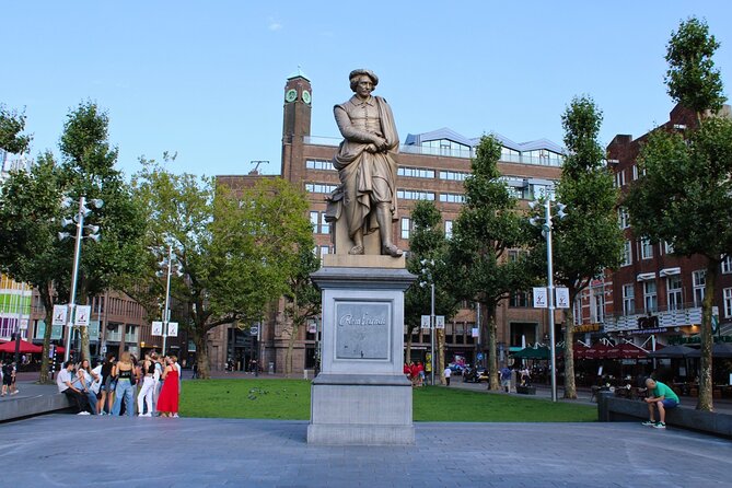 Rembrandt & Van Gogh Amsterdam walking experience - A 2-hour route that helps you read Amsterdam like an art map