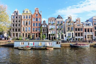 Rembrandt & Van Gogh Amsterdam walking experience - Weeping Tower to Nieuwmarkt: viewpoints plus the paintings that start there