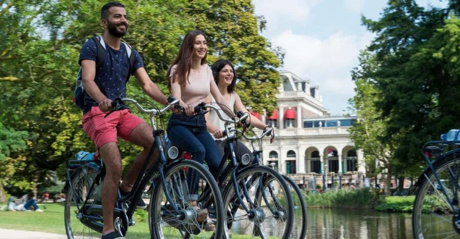 Rent a bike in Amsterdam | 1, 2, 3+ hours - Key points before you pedal