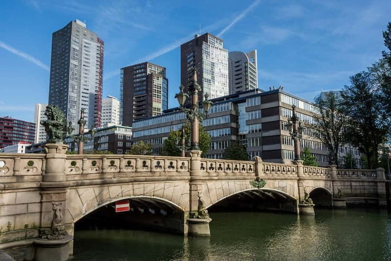 Rent a Canoe in Wijnhaven, Rotterdam - Why Canoeing in Wijnhaven Feels Like a Rotterdam Reset