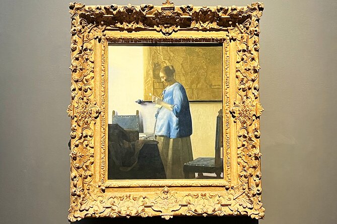 Rijksmuseum Guided Tour, private local Dutch guide - Vermeer in a slower key: Milkmaid to The Little Street