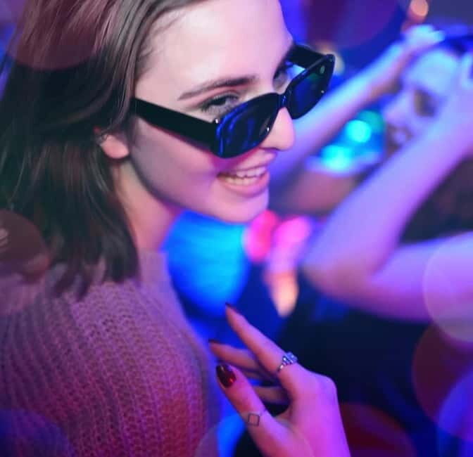 Rockstar for an hour: VIP DJ workshop in a real club - Who’s Teaching: Club-Seasoned DJ Erik and Clear Explanations