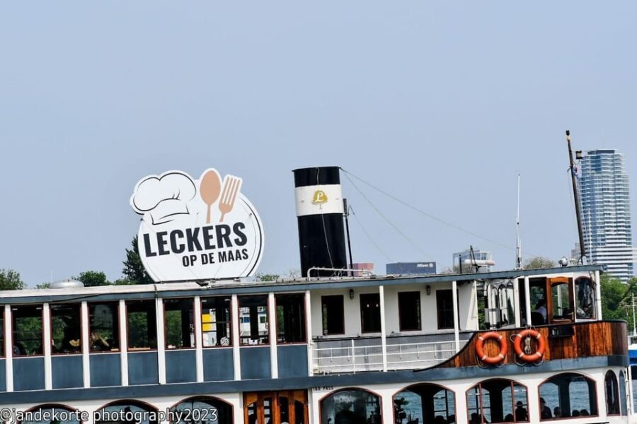 Rotterdam: 2.5-Hour Leckers Boat Cruise and Buffet - The world buffet onboard: hot, cold, and actually filling
