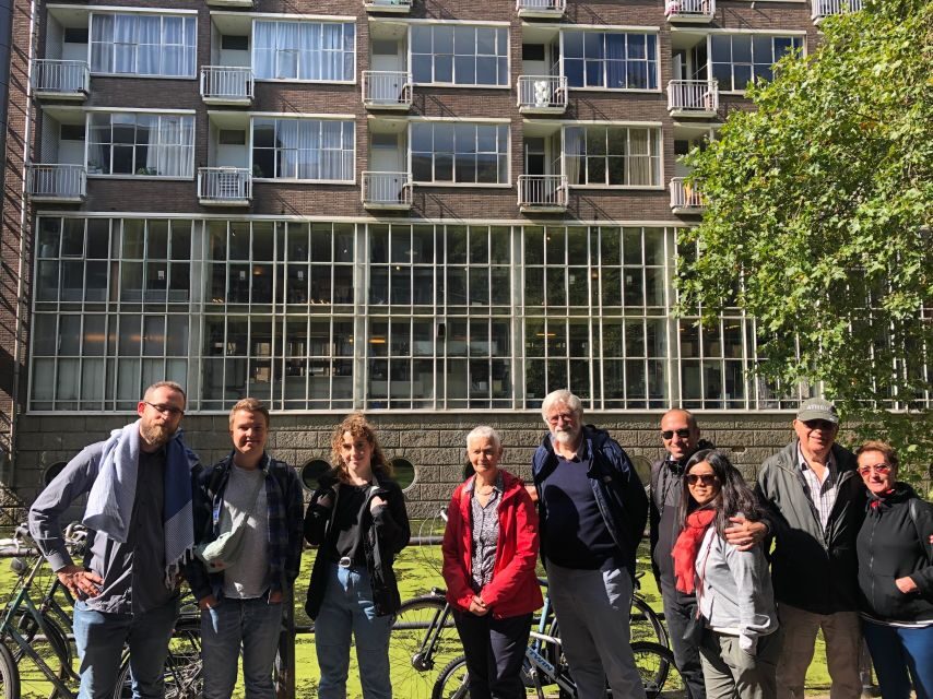 Rotterdam 2-Hour Grand Walking Tour - Cube Houses: architecture you can understand in minutes