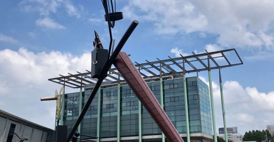 Rotterdam: Art and Architecture Highlights Walking Tour - Museum Quarter hits: Kunsthal, the New Institute, and the Boijmans Depot
