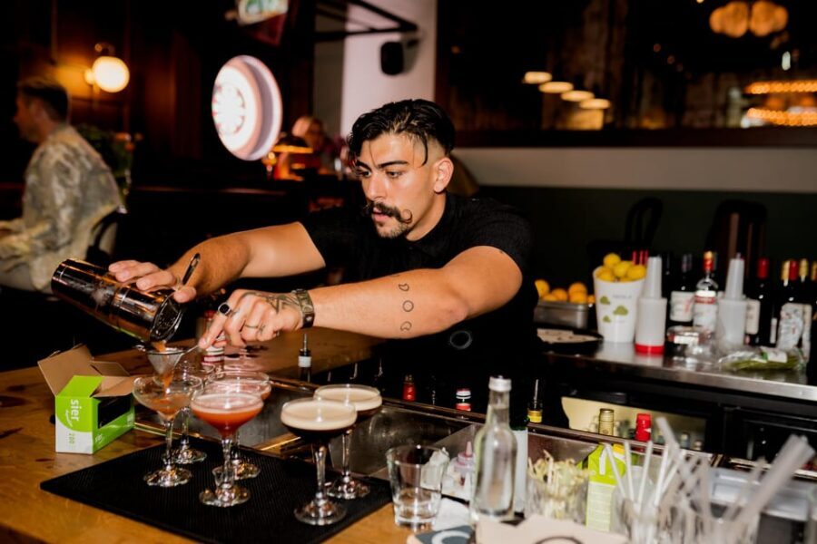 Rotterdam Center: Cocktail Bar Walking Tour - Self Guided - The game map: how it adds fun without slowing you down