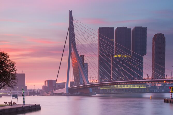 Rotterdam: City Walk Audio Guide in 7 Languages on your Phone - What You’re Really Buying: A GPS-Driven Audio Walk, Not a “Hop-On” Tour
