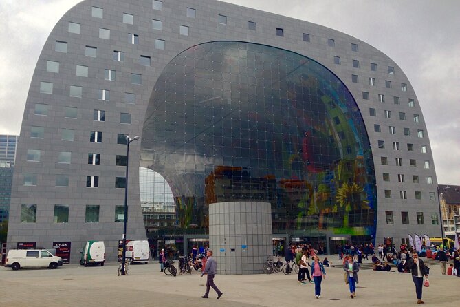Rotterdam Must Do Tour: Highlights, History, WW2 and Architecture - Nieuwe Delftse Poort: a city gate rebuilt in steel