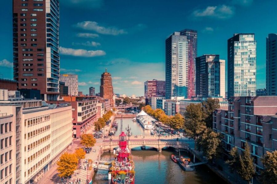 Rotterdam: Private Custom Walking Tour with Local Guide - Walking tour legs: photo stops, sightseeing, and smart pacing