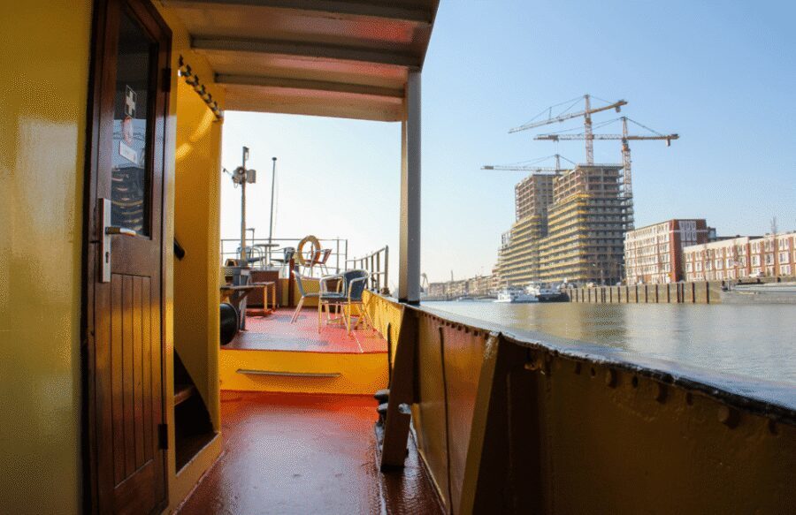 Rotterdam: Pub Cruise with Drinks and Bites - Finding the boat at dePont010: how to avoid dock-time stress