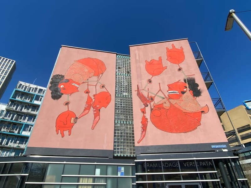 Rotterdam Street Art tour: Including specialised guide - Finding art in side streets instead of only the obvious walls