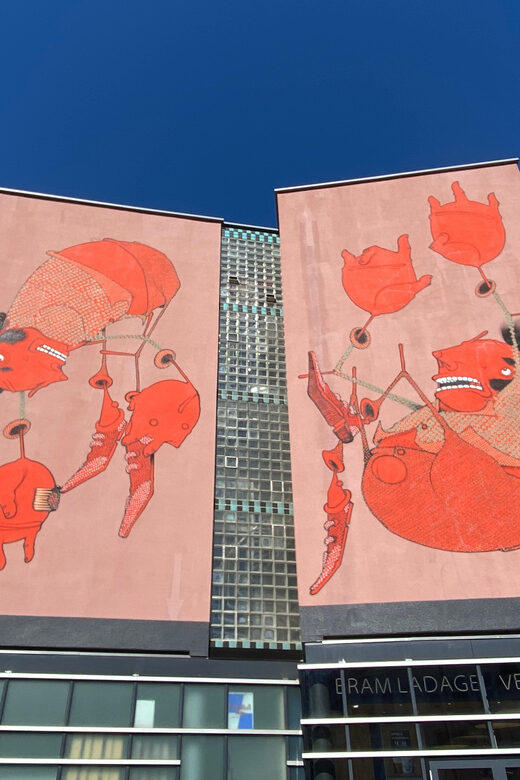 Rotterdam Street Art tour: Including specialised guide - West-Kruiskade: the multicultural street you’ll learn to notice