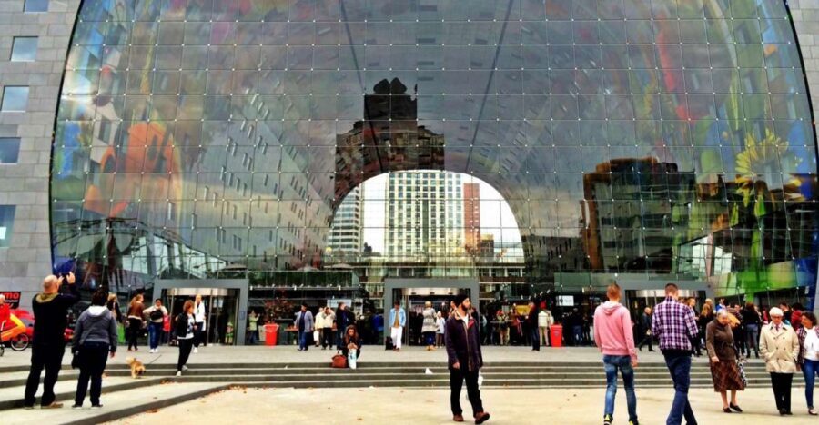 Rotterdam Tour with Cube House Admission - Where the tour starts: Rotterdam Central and the meeting cloud