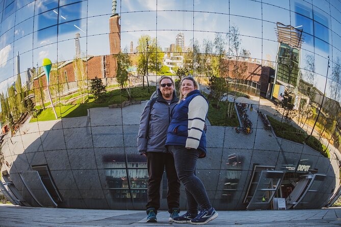 Rotterdam Walk: Hilights, Gems, Architecture & WWII | 2 or 3hrs - Maritiem Museum Rotterdam: an outside-boat museum vibe
