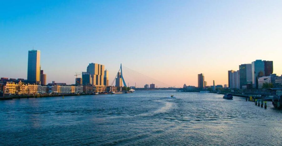 Rotterdam Walking Tour and Harbor Cruise - Should you book this tour?