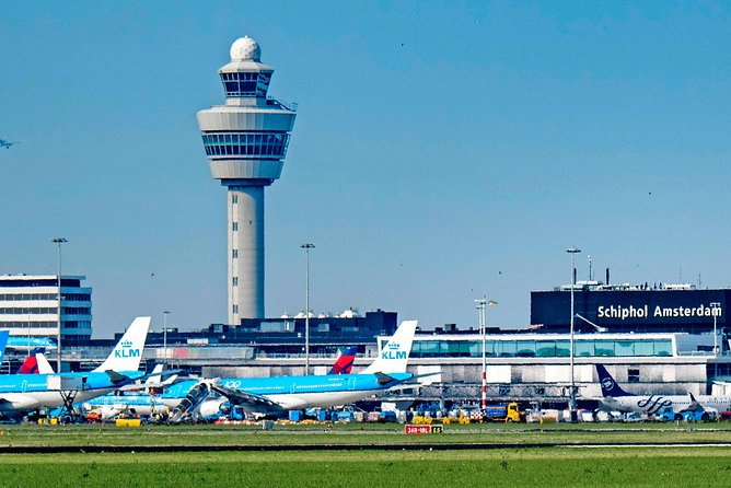 Roundtrip Transfer Schiphol - Amsterdam - Schiphol transfer, simplified the moment you step out