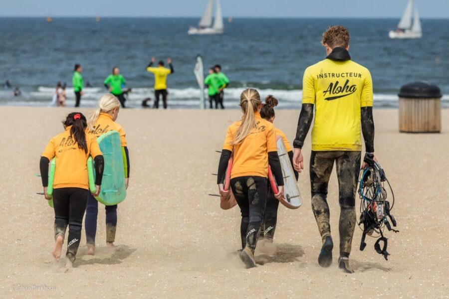 Scheveningen Beach: 1,5 hour Surf experience for families - Key highlights you’ll feel right away