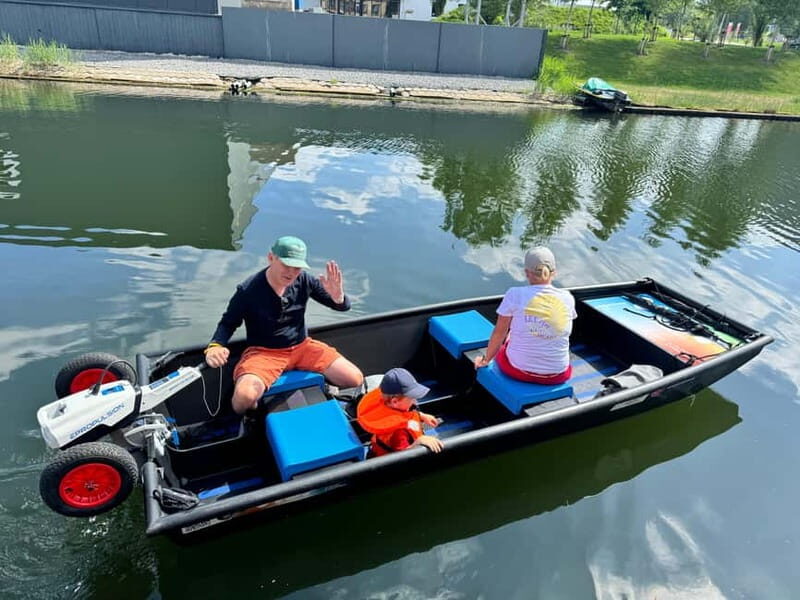 Self-Guided Electric Boat Rental - Food, drinks, and the dog policy: plan comfort, not chaos