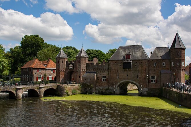 Selfguided Escape Tour Amersfoort. Find the secret exit and win! - Key things to know before you try Amersfoorts secret exit