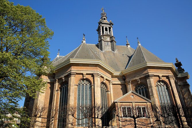 Skip-the-line Royal Palace of Amsterdam Private Guided Tour - Old Town walking route: how the guide handles the real city