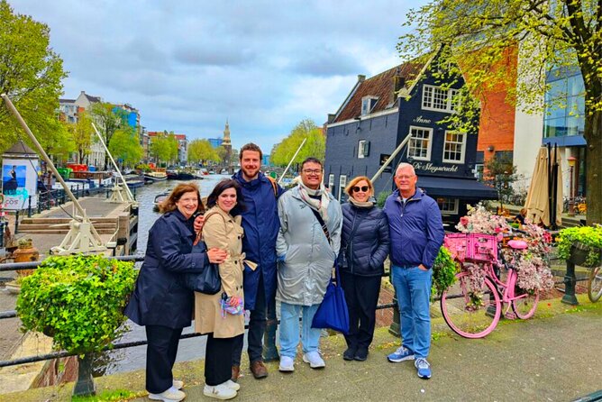 Skipping Lines & Sipping Beers: A History Tour of Amsterdam - How the Amsterdam history-and-food flow actually works