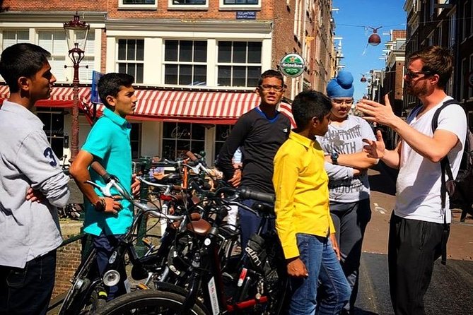 Small Group Guided Bike Tour of Amsterdam's Hidden Gems - Why Amsterdam looks better from the bike lane