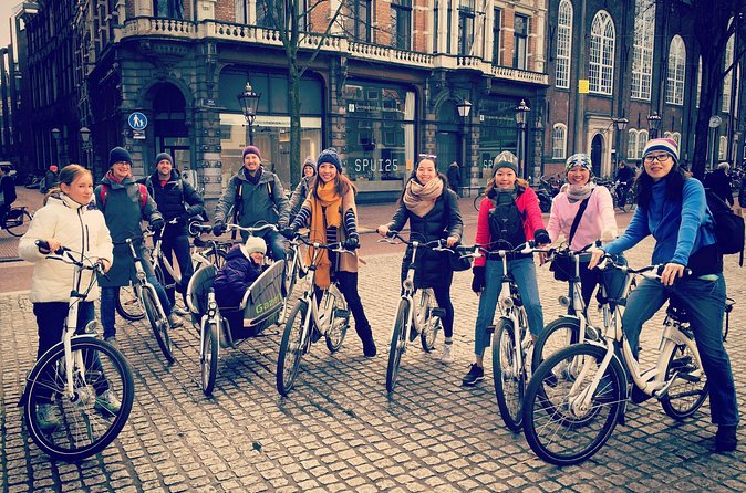 Small Group Guided Bike Tour of Amsterdam's Hidden Gems - Cafe Toussaint in Oud West: a break that doesn’t trap you
