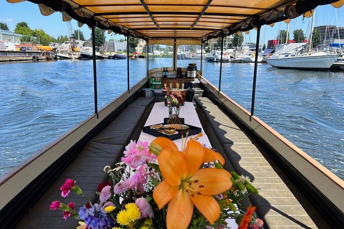 Small-Group Luxury Canal Cruise with Local Skipper - What the electric boat feels like in real terms