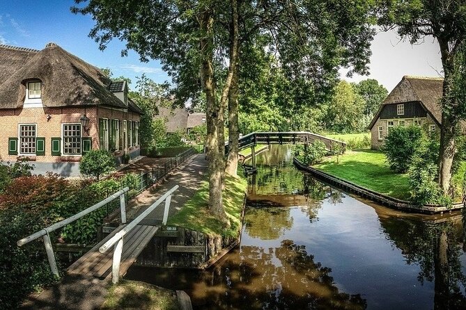Small-Group Tour to Windmills & Giethoorn with boat tour - Who This Tour Fits Best