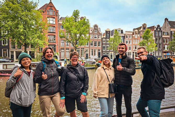 Small Group Walking Tour - Hello Amsterdam - Torensluis and the UNESCO canal belt: beauty with real context