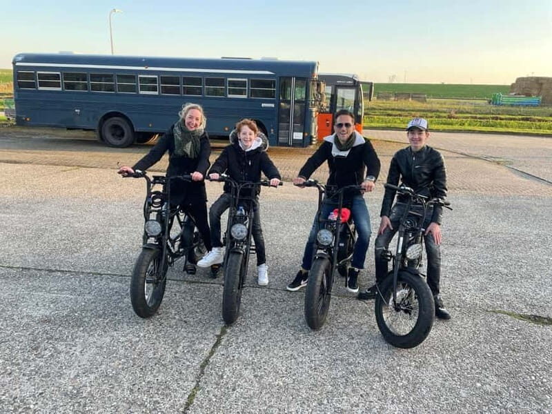 Texel: Electric Fatbike Rental with Map - The KNAAP fatbike setup: thick tires, 8 gears, and 5 assist levels