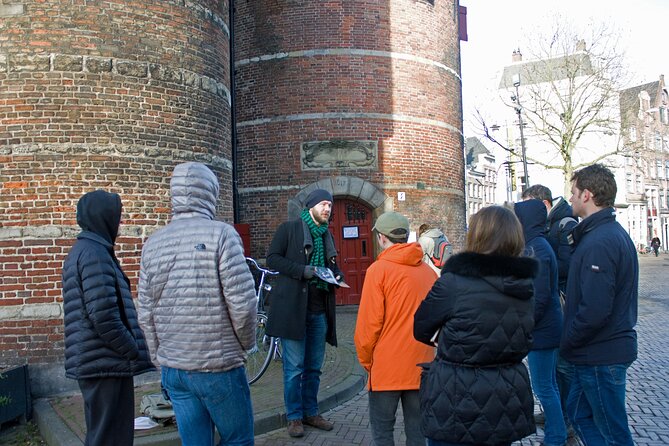 The Anne Frank Tour (Jewish Neighborhood & Amsterdam during WWII) - Walking the area Anne knew: hearing, seeing, and guessing