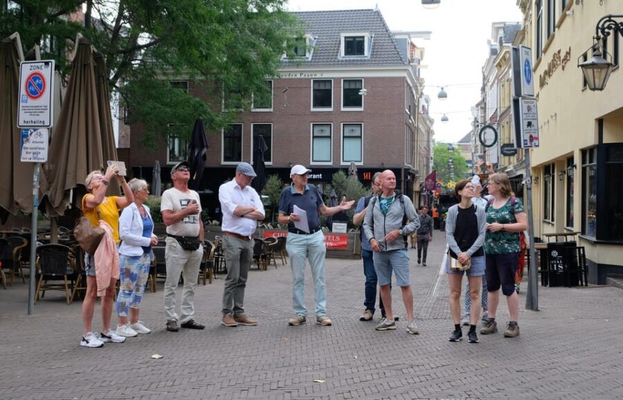 The Hague: Courtyard Walking Tour - Why The Hague Courtyards Matter (More Than They Look)