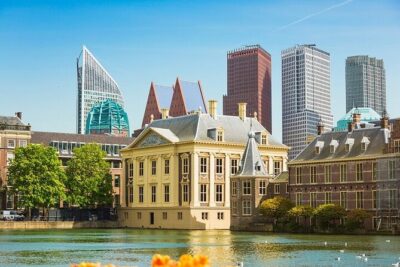 The Hague Must-See attractions Private Walking Tour With A Guide - Mauritshuis: Vermeer art without the foggy feeling