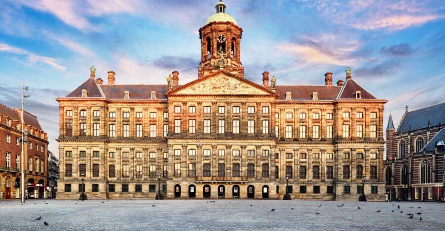 The True Story of Anne Frank's Diary Private Guided Tour - The 2-Hour Option: Names of the Holocaust to the Westerkerk