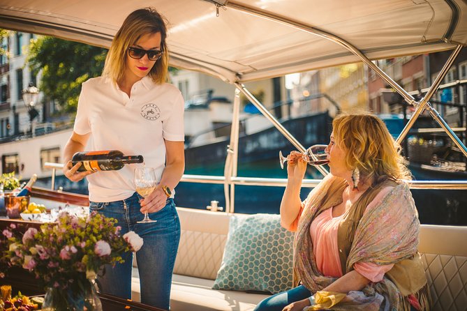 The Ultimate Amsterdam Canal Cruise - 2hr - Small Group with Drinks & Snacks - Value check: why this cruise costs more than the “cheap” options