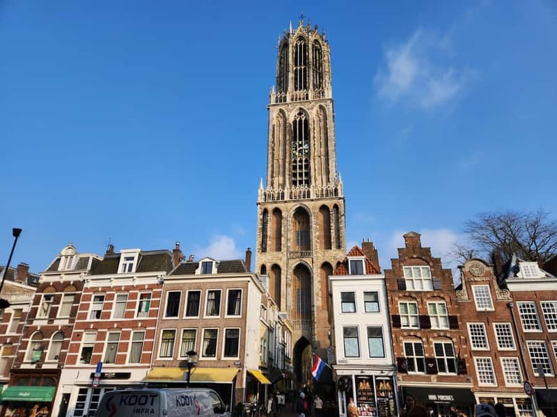 Utrecht: Family-Friendly Walking Tour with Guide - Why Utrecht’s streets are perfect for a kids-on-board walk