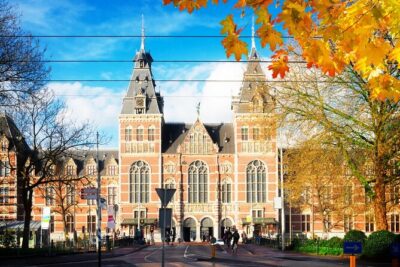 Van Gogh Museum and Rijksmuseum Amsterdam Private Half-Day Tour - Rijksmuseum: A Short Stop With Maximum Impact