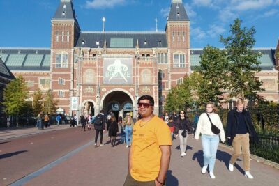 Van Gogh Museum Skip the Queue with Audio Guide - How the Collection Follows Van Gogh’s Life: From Dutch Years to France