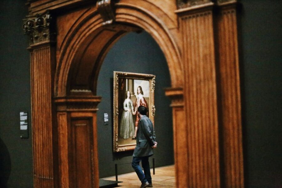 Van Gogh & Rijksmuseum Masterpieces Guided Tour 8 guests 5h - Rijksmuseum: where Dutch Golden Age art becomes a story