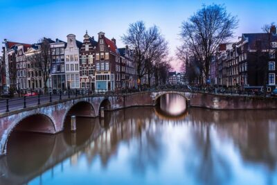 VIP Amsterdam Airport Departure Transfer - Meet-and-greet pickup: where “easy” starts