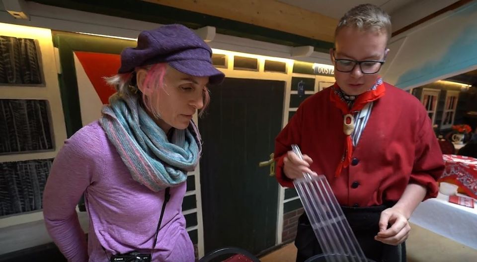 Volendam: 2.5-Hour Cheesemaking Workshop & Clog Making Tour - The 2.5-hour cheesemaking lesson: milk, curds, pressing, and a small young cheese