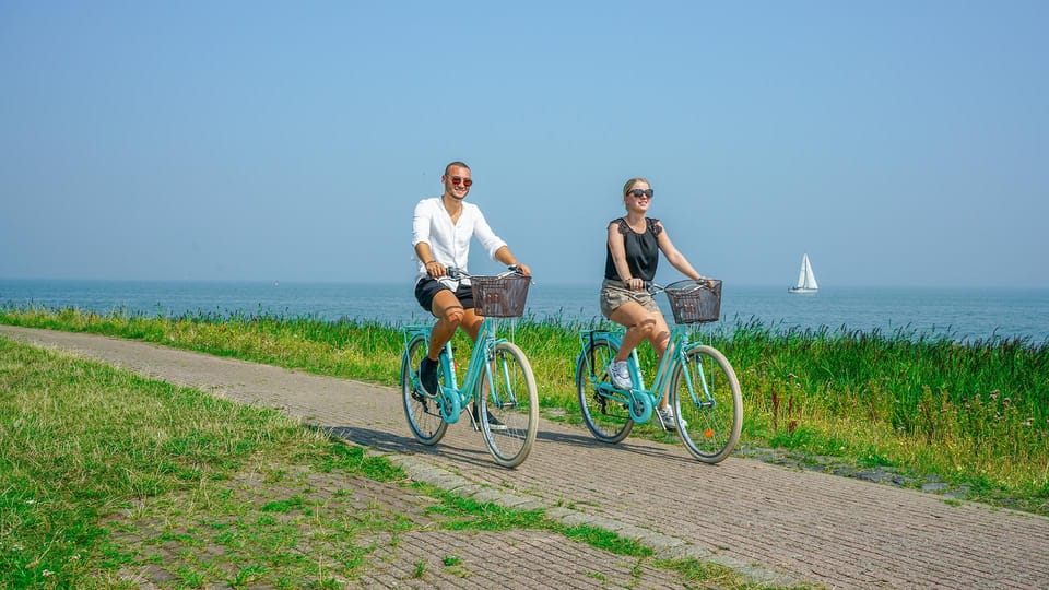 Volendam: Bike Rental including Highlights-Routes - Price and Value: Why $23 Works for a Full-Day Dutch Loop