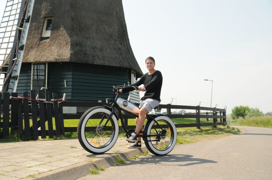 Volendam: E-Fatbike Rental - The boat back option: when the Volendam–Marken Express fits best
