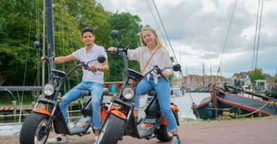 Volendam: E-Scooter Rental - Charting Your Own Route: Edam, Monnickendam, and Marken