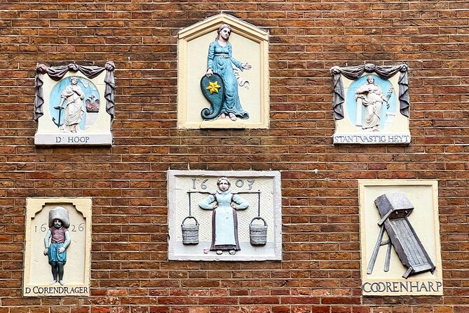 Walking Tour about Golden Age Architecture, private local guide - Prinsengracht Warehouses: The Functional Face of Wealth