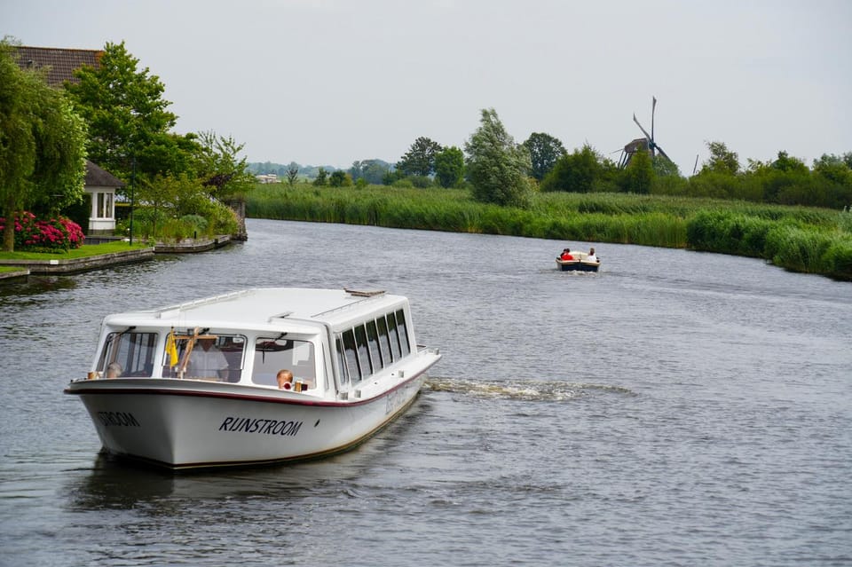 Warmond: Windmill Cruise and Keukenhof Entry Ticket - Warmond spring combo: windmill cruise meets Keukenhof gardens