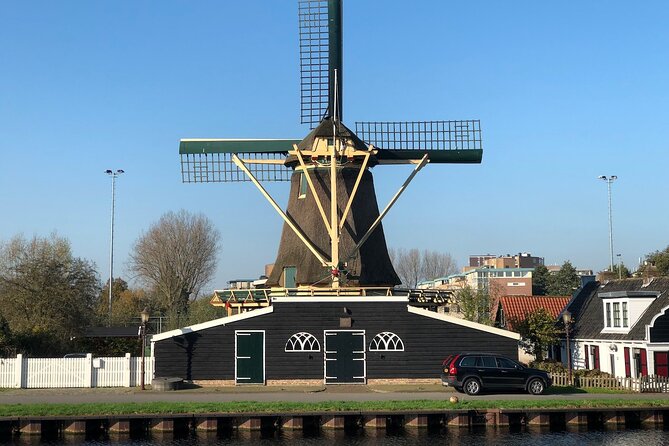 Windmill, Dairy Farms & Countryside Electric Bike Tour - Stop 5: Witte Kapel Durgerdam harbor view finish